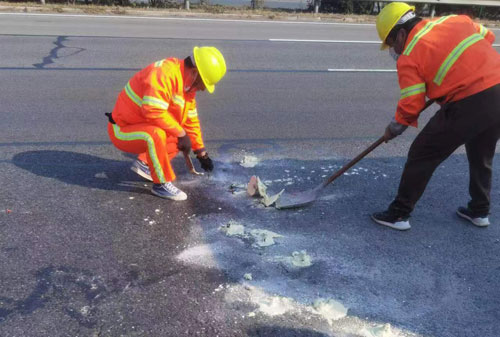 大荔公路下沉注浆加固